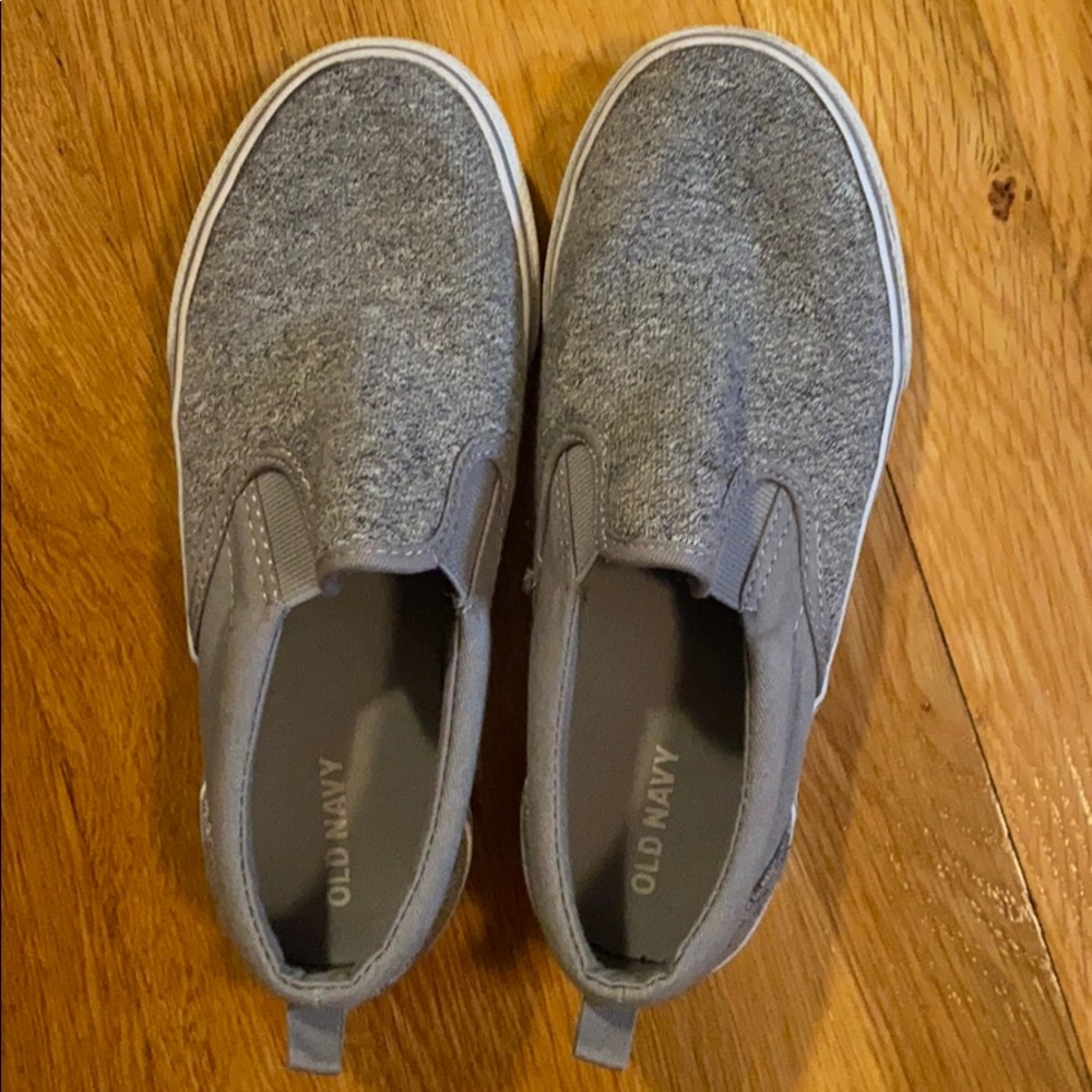 Old Navy slipons Boys size 3
